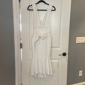 Selfie Leslie midi dress with fabric belt